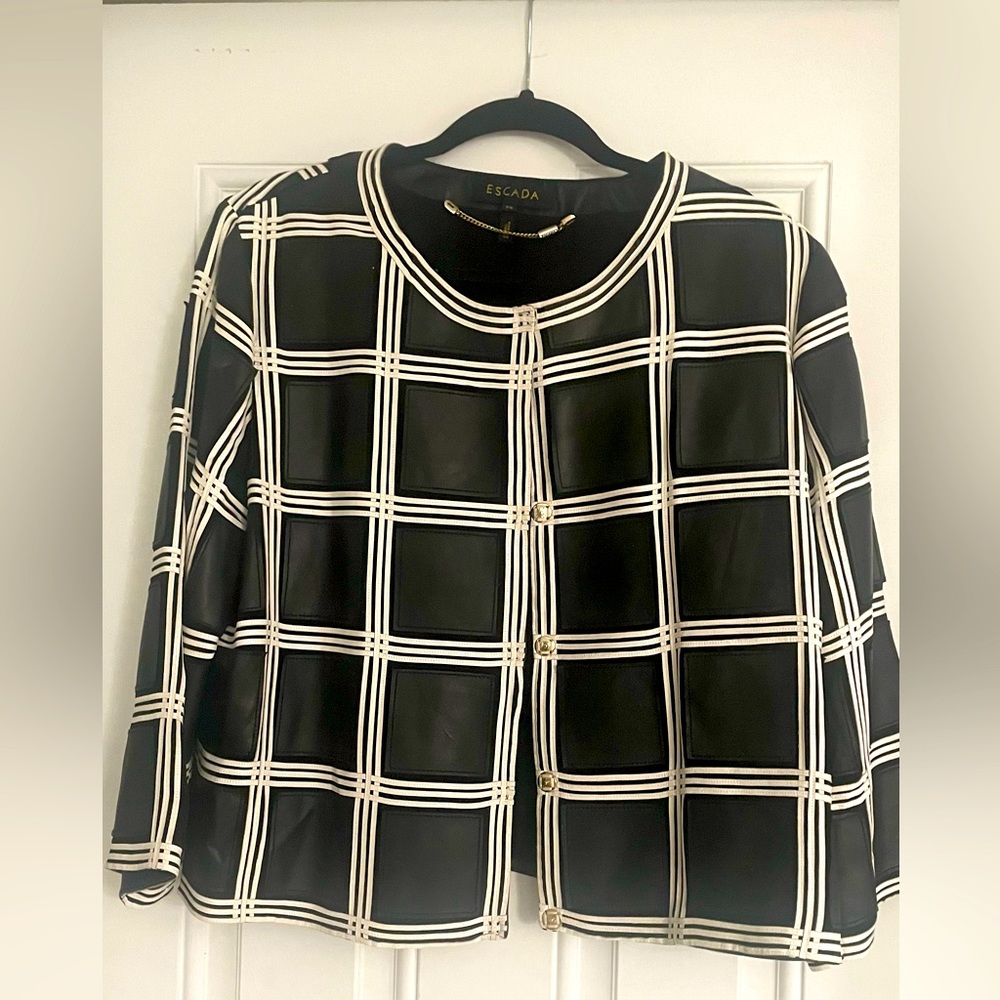 Escada window pane jacket size 44 excellent condition